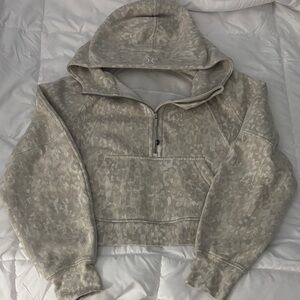 Lululemon cropped Beige Hooded Sweatshirt